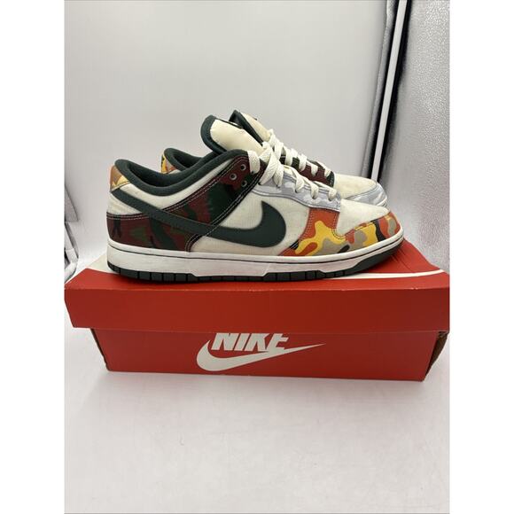 Size 11 - Nike Dunk SE Low Sail Multi-Camo - Picture 2 of 7